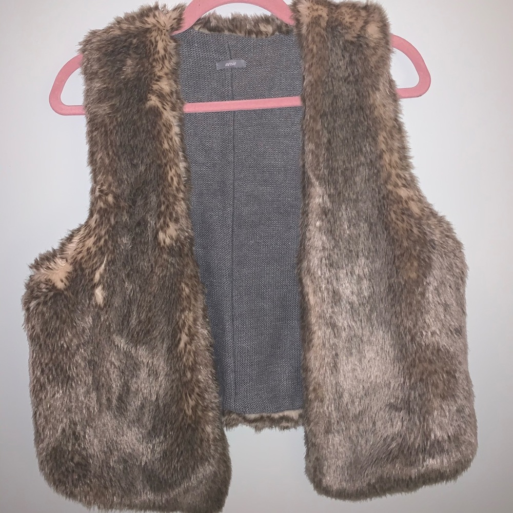 New Arie Faux Fur Vest